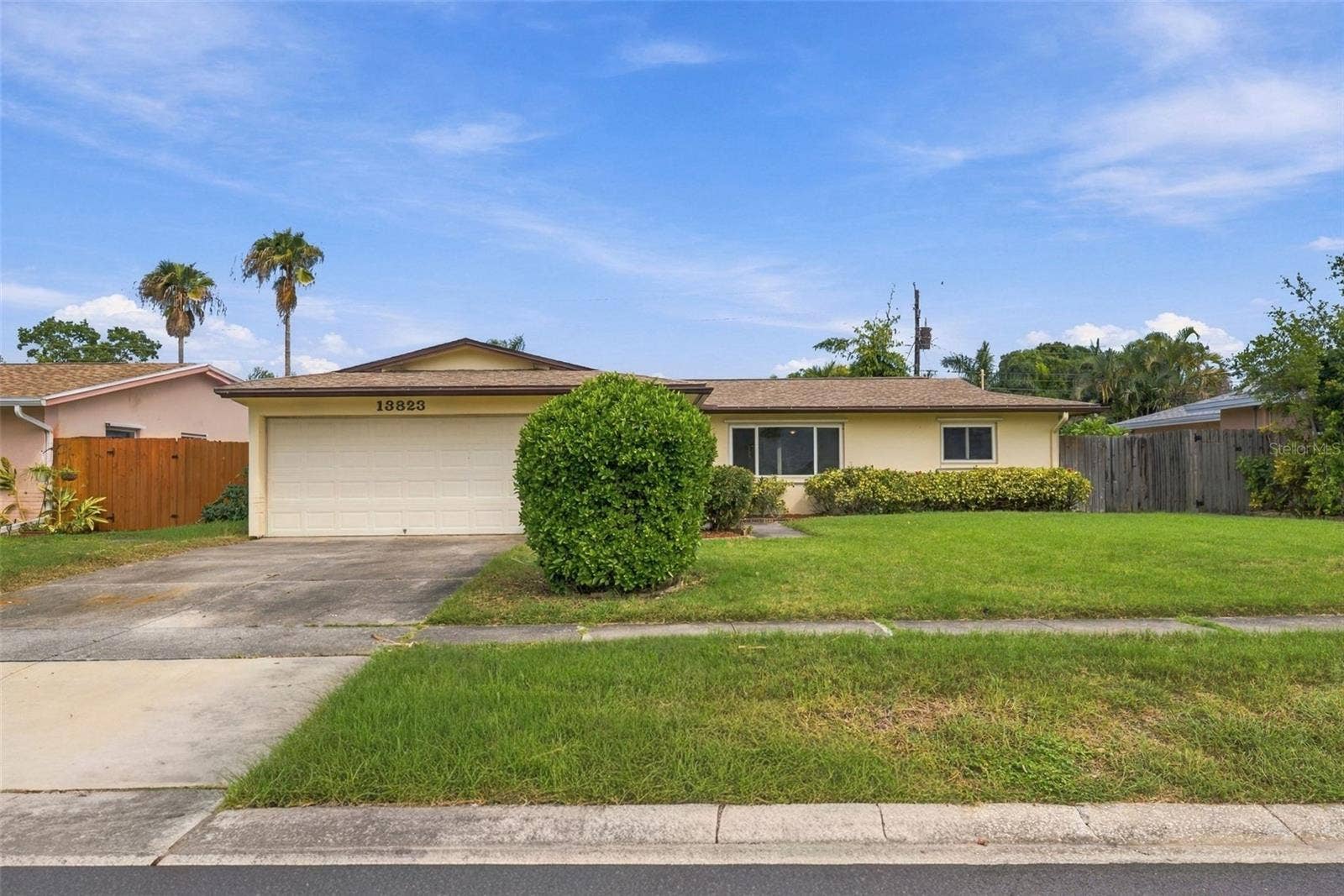 13823 WILDWOOD DRIVE, Largo, FL 33774 13823 WILDWOOD DRIVE, Largo, FL 33774