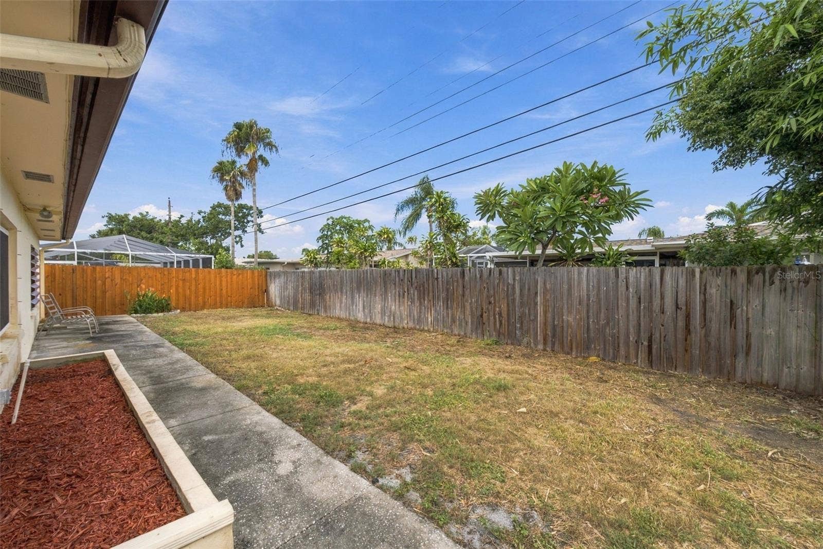 13823 WILDWOOD DRIVE, Largo, FL 33774 13823 WILDWOOD DRIVE, Largo, FL 33774