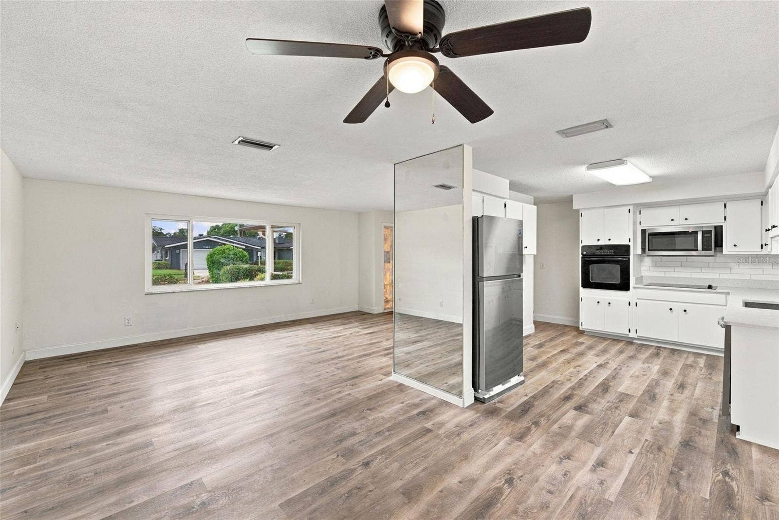 13823 WILDWOOD DRIVE, Largo, FL 33774 13823 WILDWOOD DRIVE, Largo, FL 33774