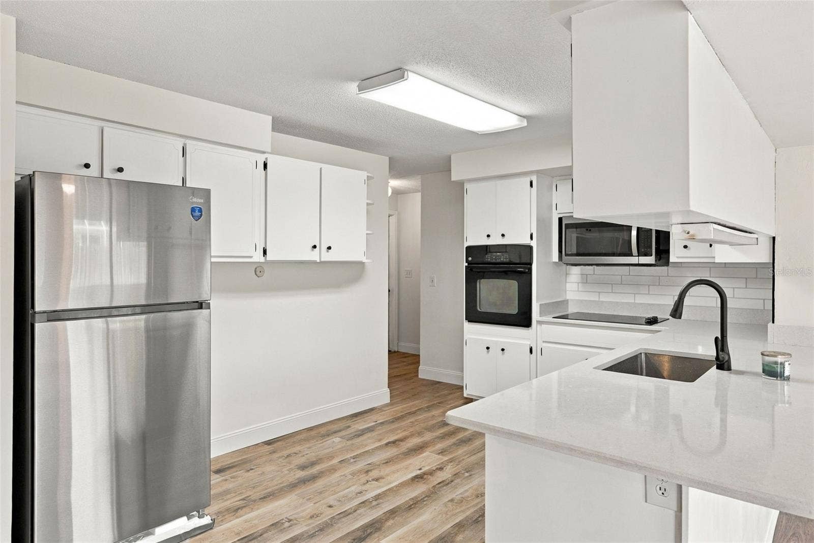 13823 WILDWOOD DRIVE, Largo, FL 33774 13823 WILDWOOD DRIVE, Largo, FL 33774