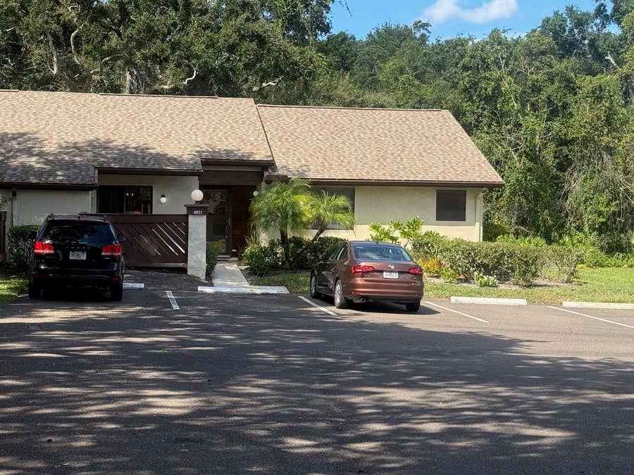 Property photo for 4031 BLUFF OAK COURT, Palm Harbor, FL