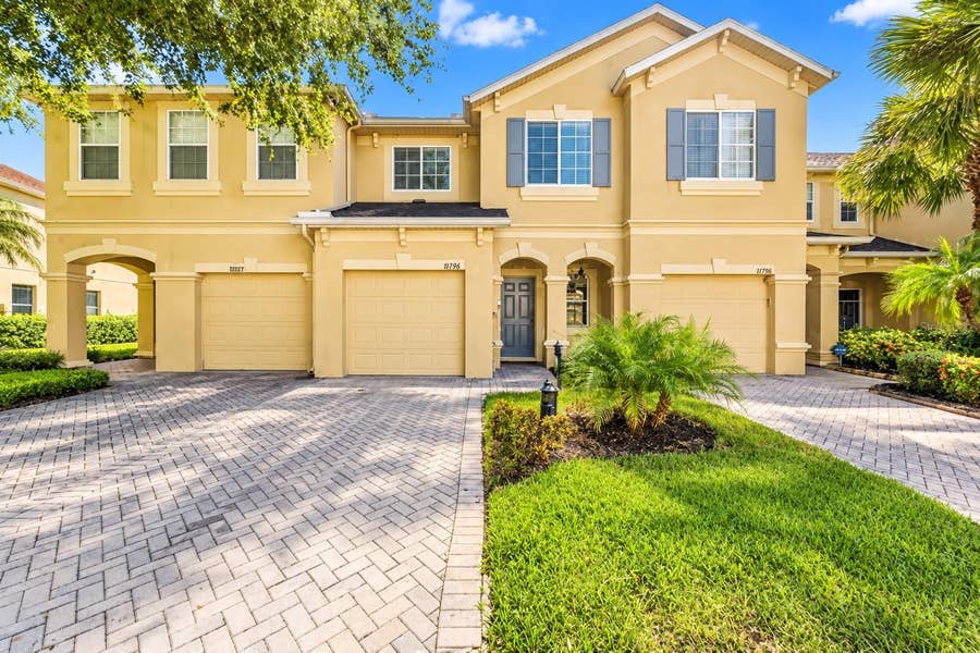 Property photo for 9234 STONE RIVER PLACE, Riverview, FL