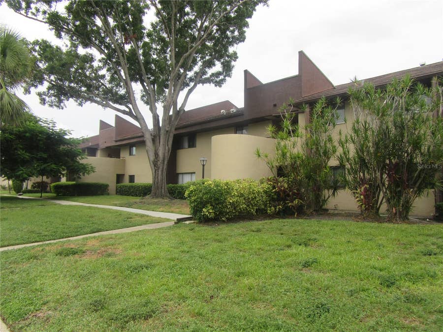 Property photo for 875 S VILLAGE DRIVE N, #101, St Petersburg, FL