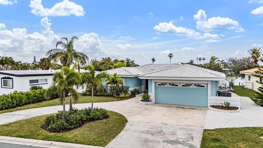 Property photo for 11425 5TH STREET E, Treasure Island, FL