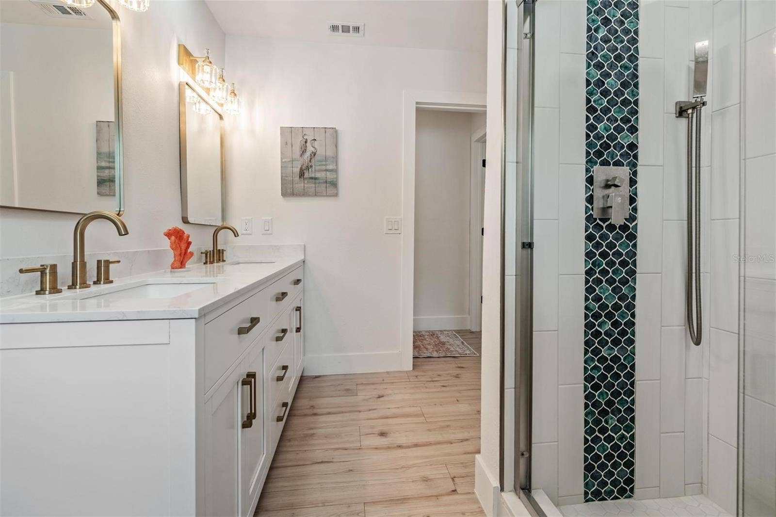 11425 5TH STREET E, Treasure Island, FL 33706 11425 5TH STREET E, Treasure Island, FL 33706