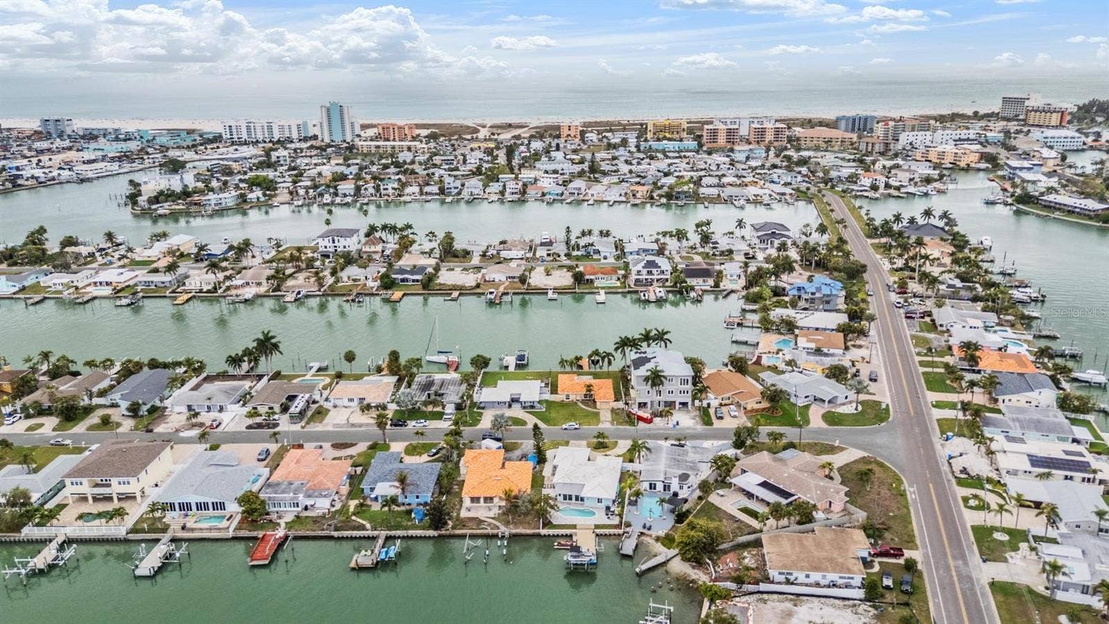 11425 5TH STREET E, Treasure Island, FL 33706 11425 5TH STREET E, Treasure Island, FL 33706