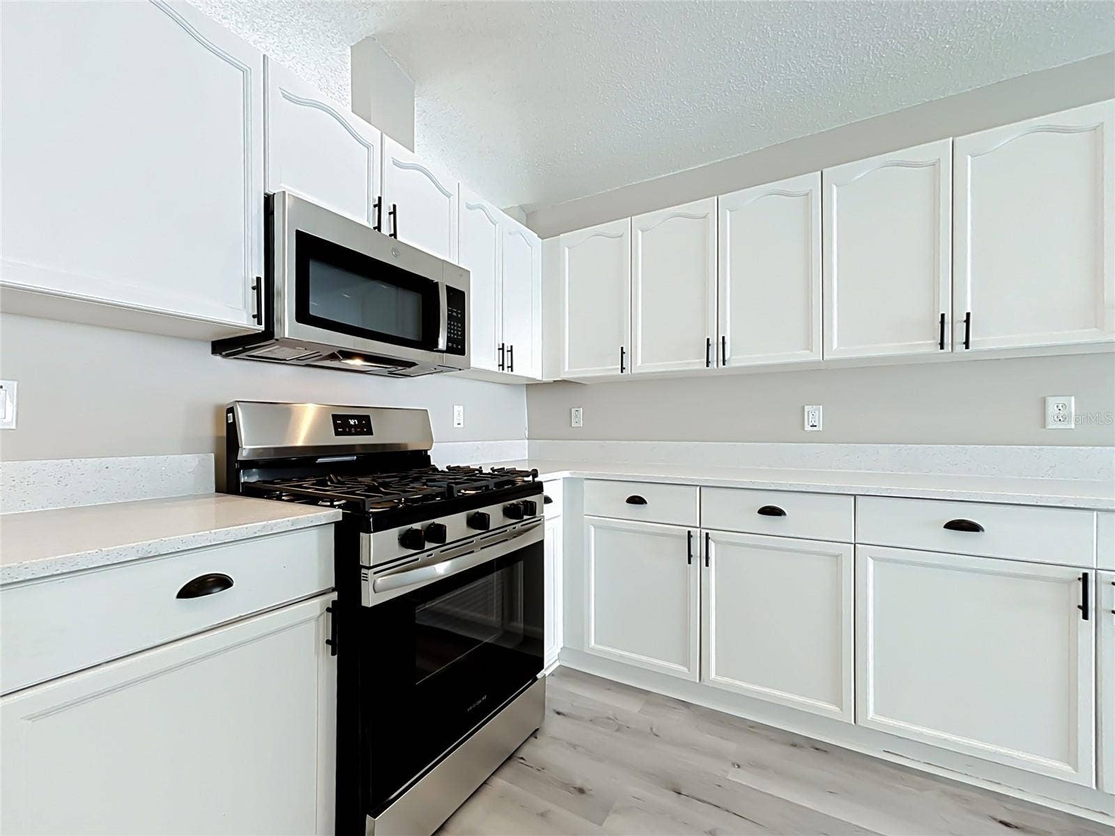 2712 WILSHIRE ROAD, Clermont, FL 34714