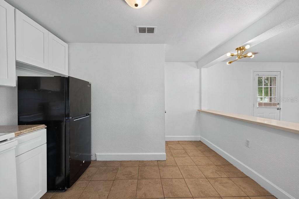 725 STRAIN BOULEVARD, Lakeland, FL 33815 725 STRAIN BOULEVARD, Lakeland, FL 33815