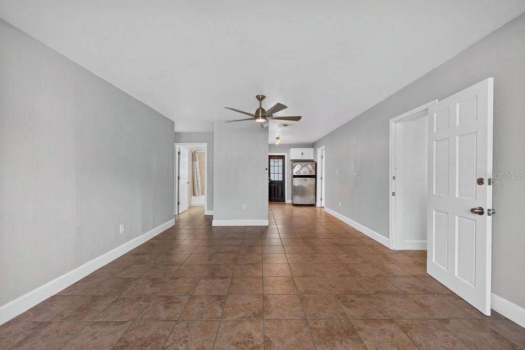 725 STRAIN BOULEVARD, Lakeland, FL 33815 725 STRAIN BOULEVARD, Lakeland, FL 33815