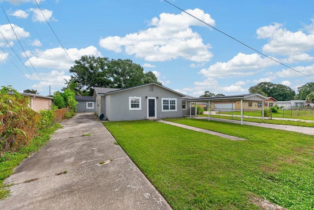 725 STRAIN BOULEVARD, Lakeland, FL 33815 725 STRAIN BOULEVARD, Lakeland, FL 33815