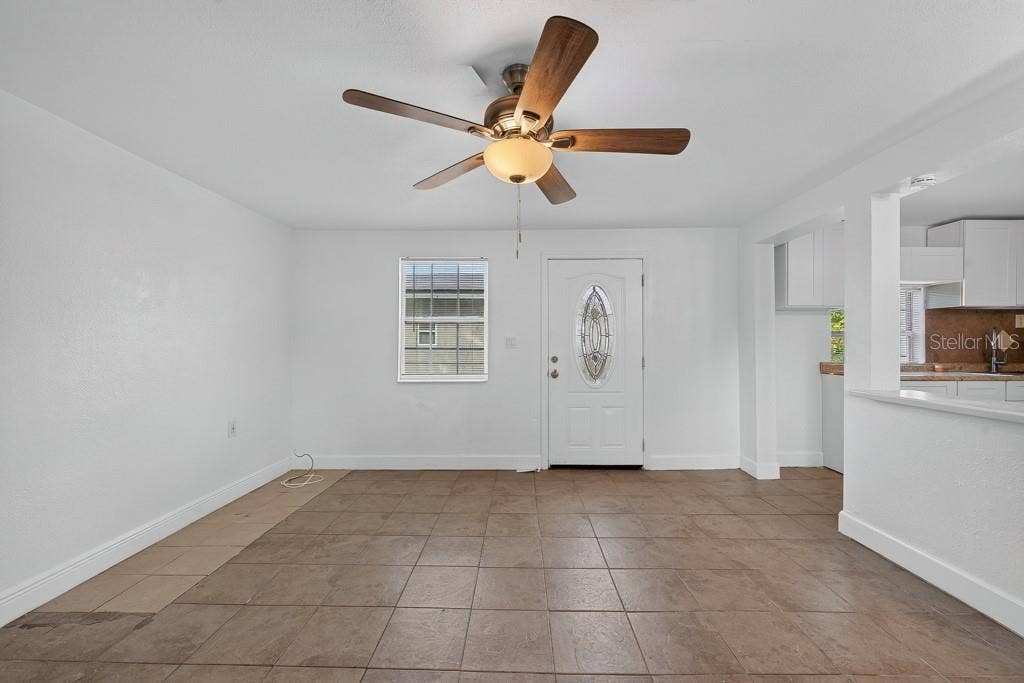 725 STRAIN BOULEVARD, Lakeland, FL 33815 725 STRAIN BOULEVARD, Lakeland, FL 33815