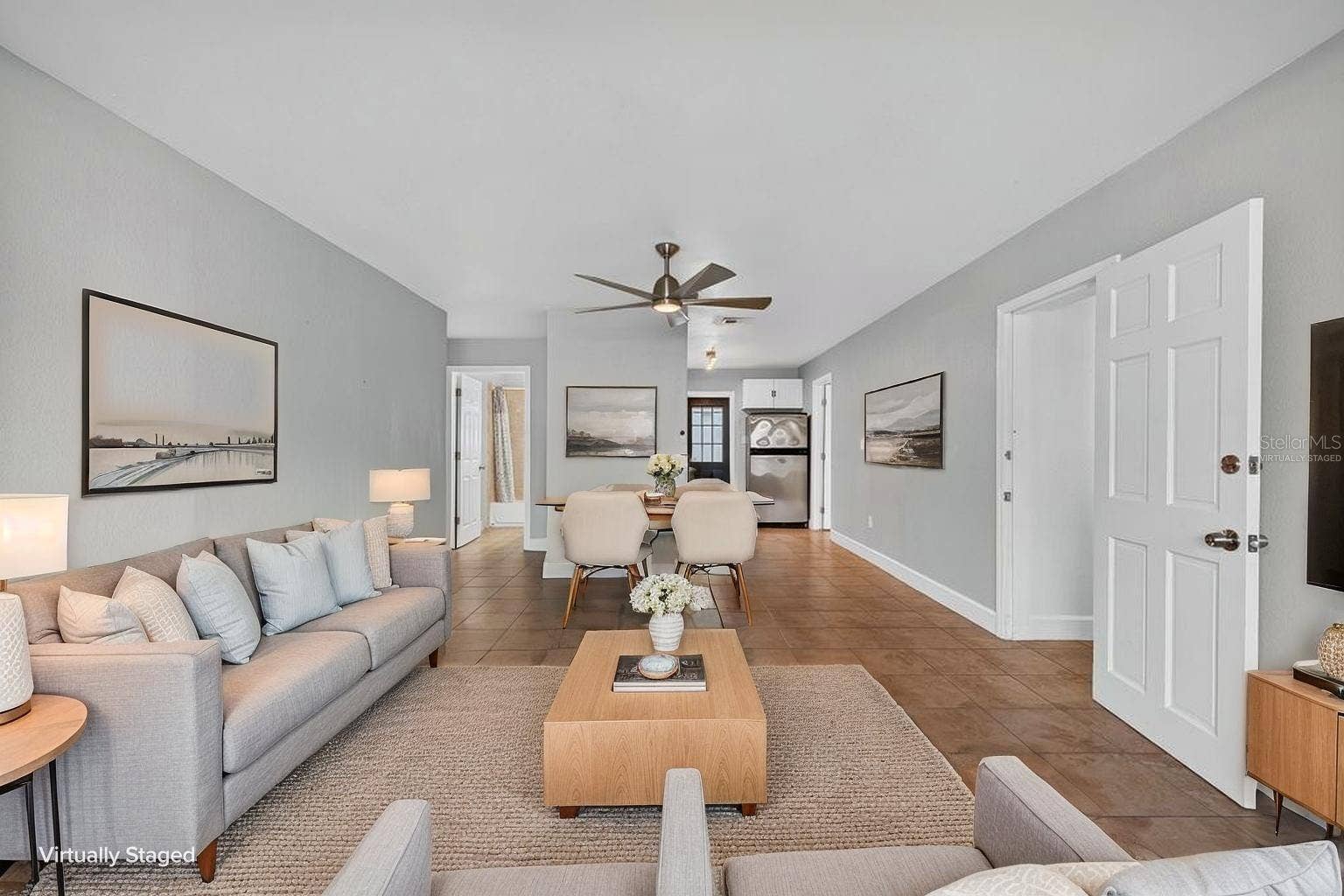 725 STRAIN BOULEVARD, Lakeland, FL 33815 ***VIRTUALLY STAGED***