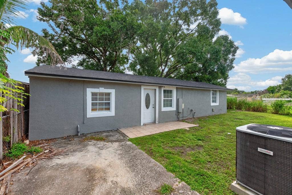 725 STRAIN BOULEVARD, Lakeland, FL 33815 725 STRAIN BOULEVARD, Lakeland, FL 33815