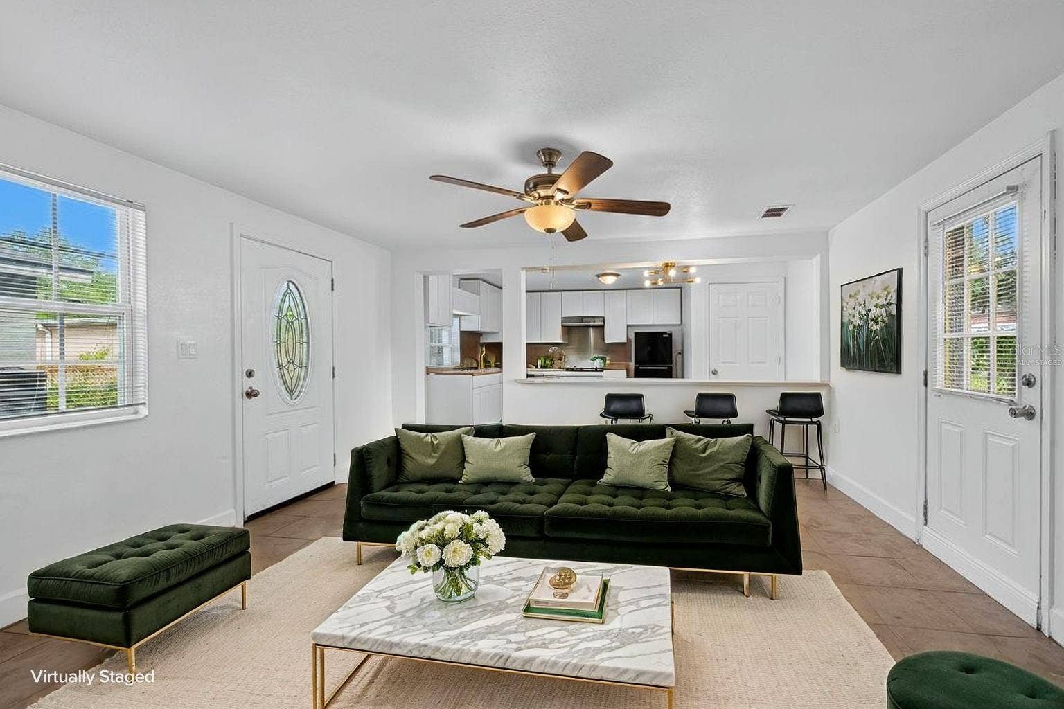 725 STRAIN BOULEVARD, Lakeland, FL 33815 ***VIRTUALLY STAGED***