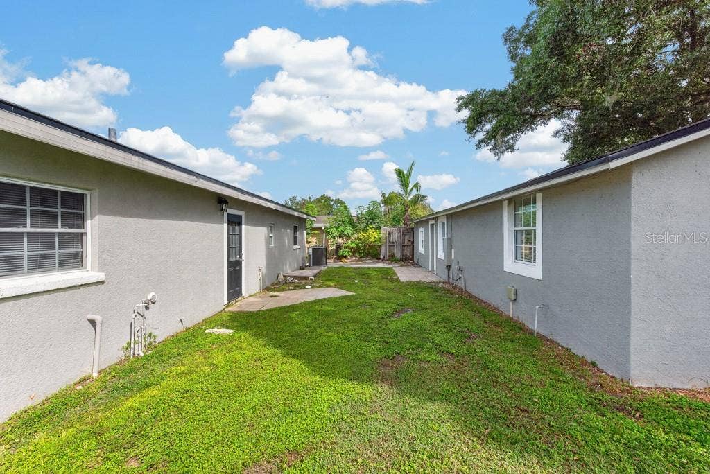 725 STRAIN BOULEVARD, Lakeland, FL 33815 725 STRAIN BOULEVARD, Lakeland, FL 33815