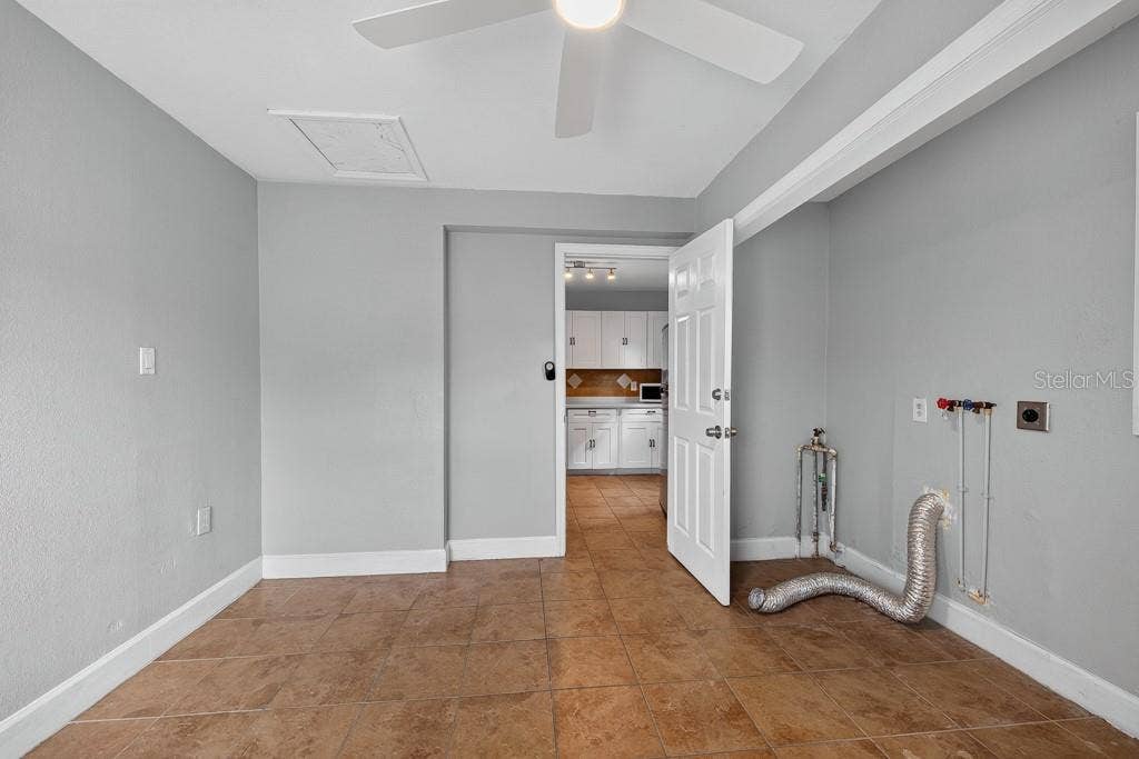 725 STRAIN BOULEVARD, Lakeland, FL 33815 725 STRAIN BOULEVARD, Lakeland, FL 33815