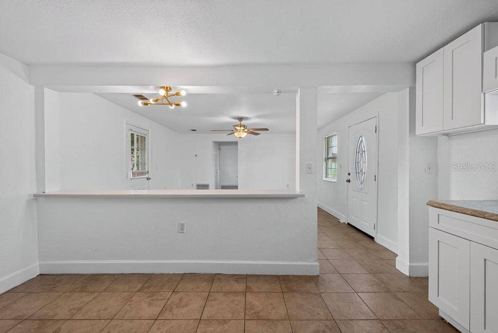 725 STRAIN BOULEVARD, Lakeland, FL 33815 725 STRAIN BOULEVARD, Lakeland, FL 33815