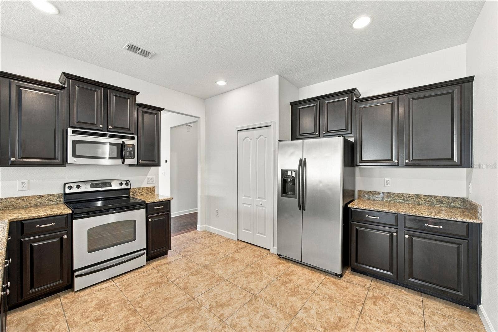 3720 GERRADS CROSS COURT, Land O Lakes, FL 34638 Kitchen 2