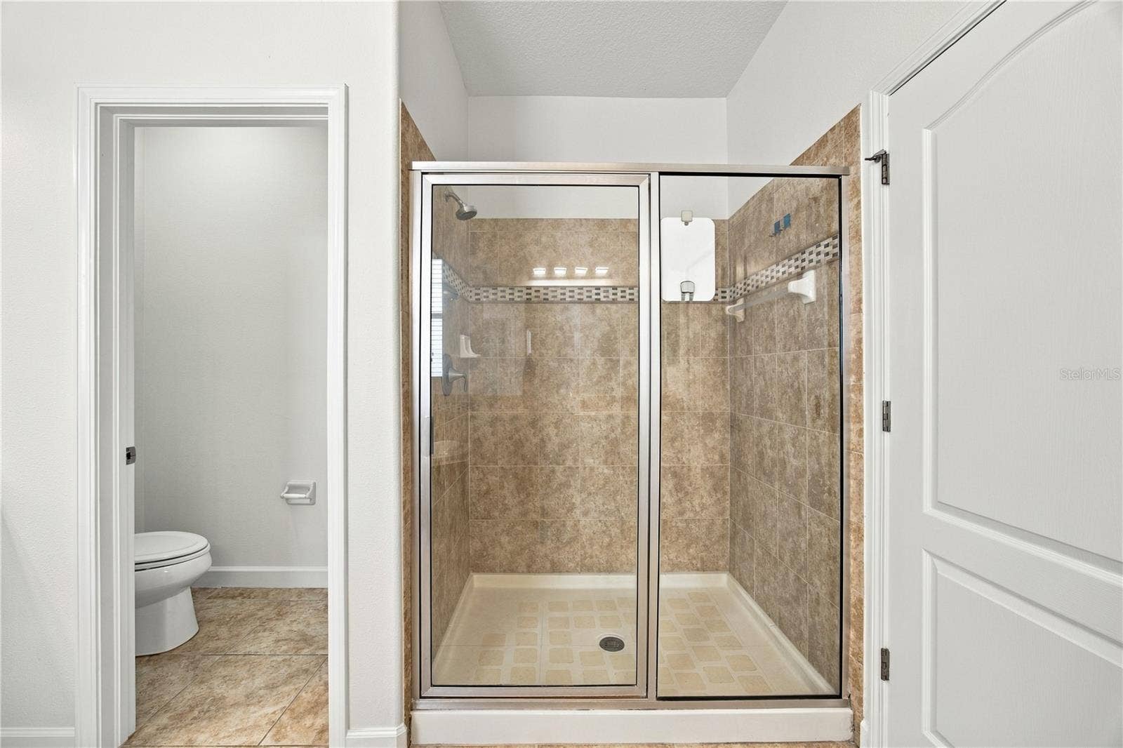 3720 GERRADS CROSS COURT, Land O Lakes, FL 34638 Master Shower