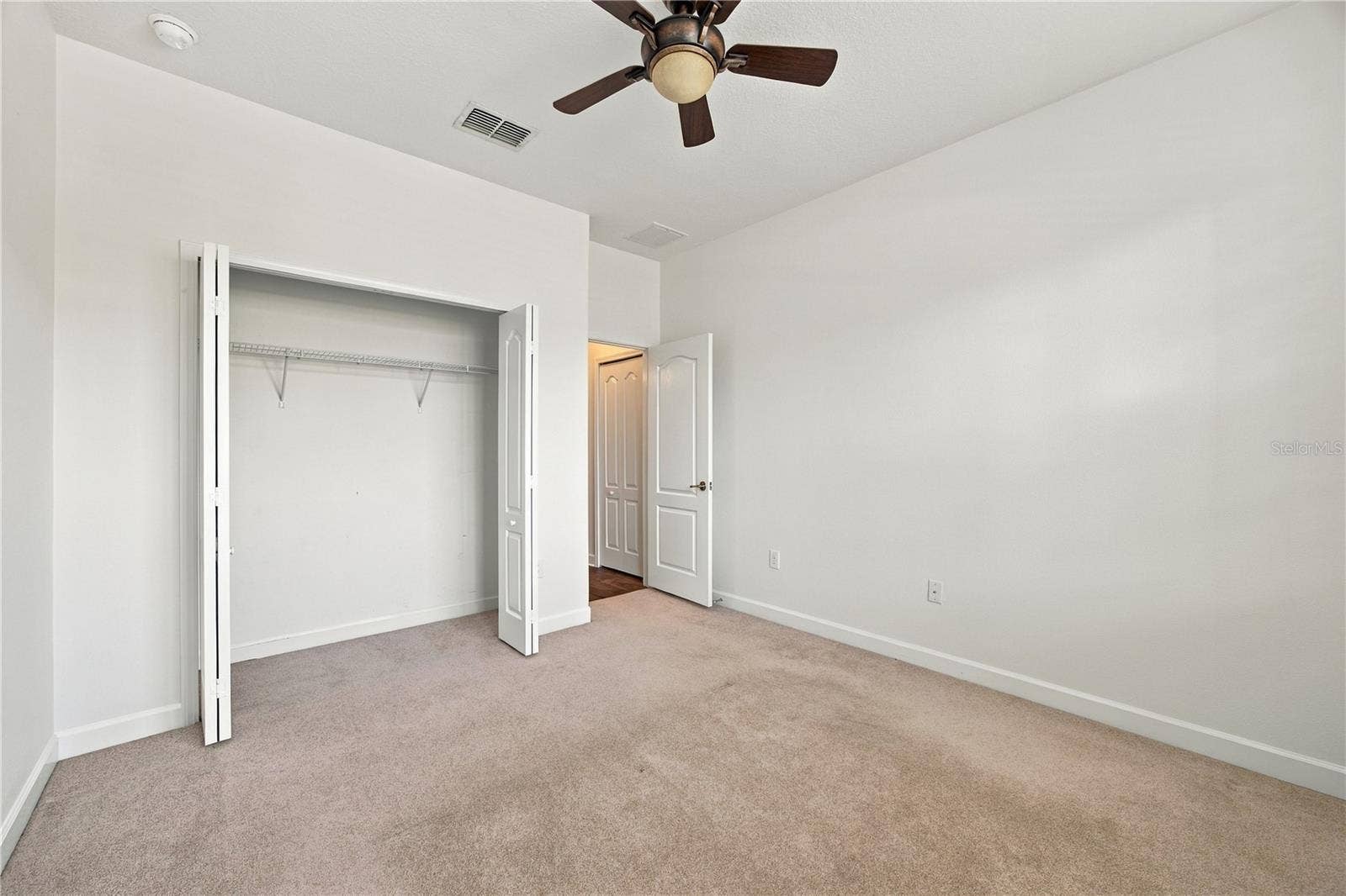 3720 GERRADS CROSS COURT, Land O Lakes, FL 34638 Guest Bath
