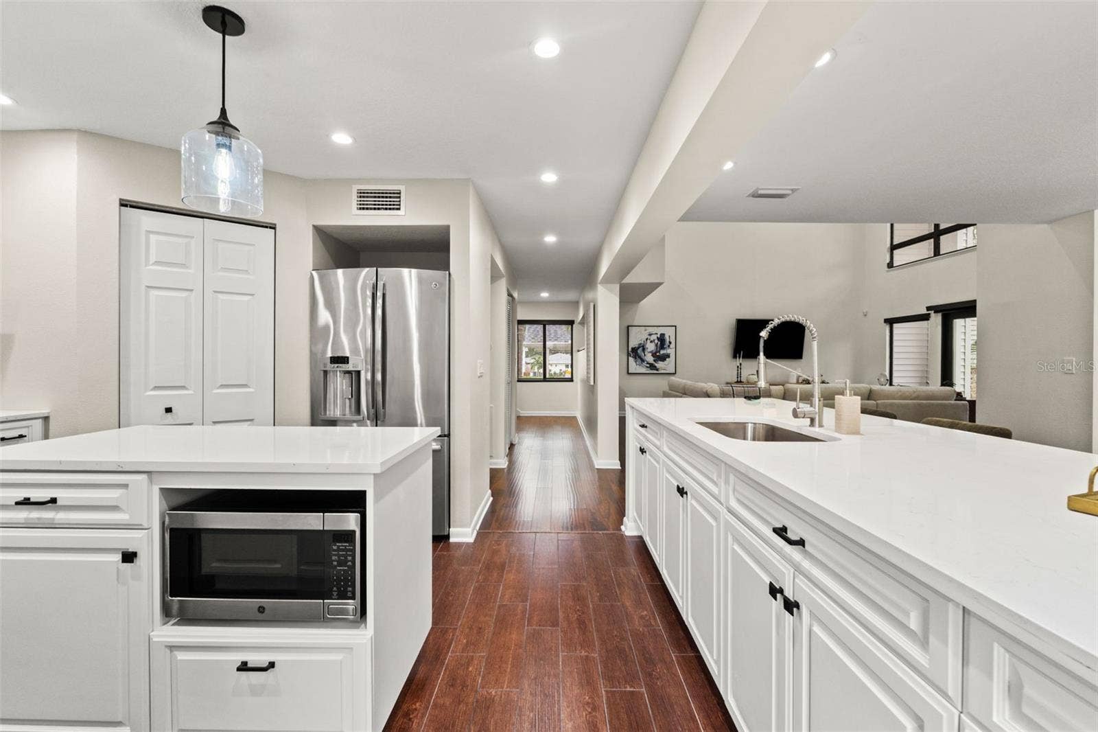 4035 N RIVER VIEW AVENUE, Tampa, FL 33607 4035 N RIVER VIEW AVENUE, Tampa, FL 33607