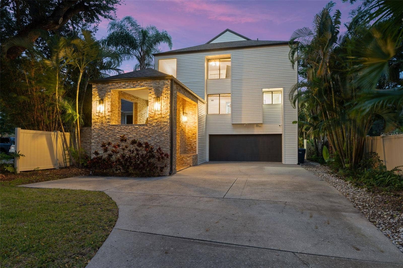 4035 N RIVER VIEW AVENUE, Tampa, FL 33607 4035 N RIVER VIEW AVENUE, Tampa, FL 33607