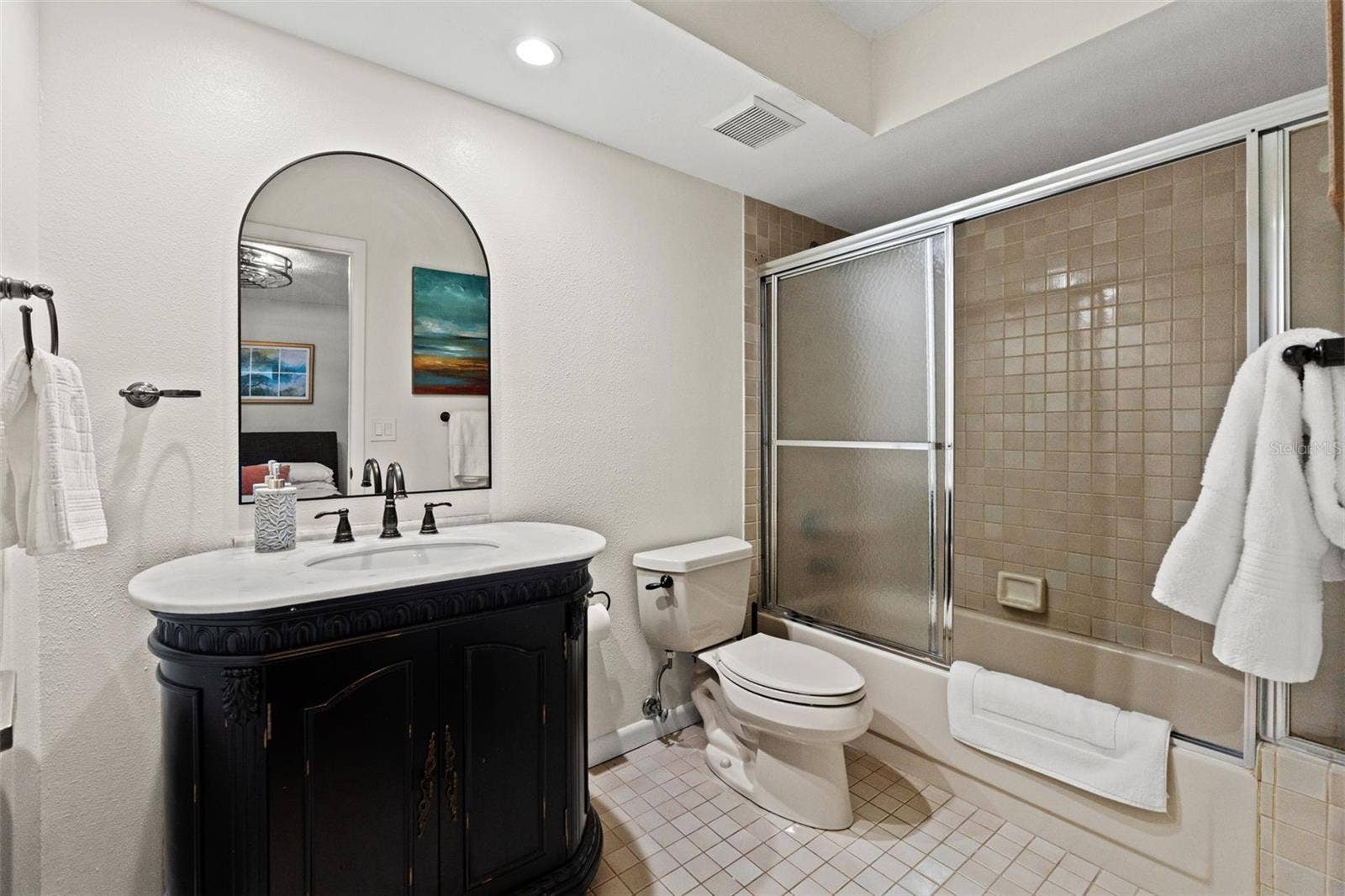 4035 N RIVER VIEW AVENUE, Tampa, FL 33607 4035 N RIVER VIEW AVENUE, Tampa, FL 33607