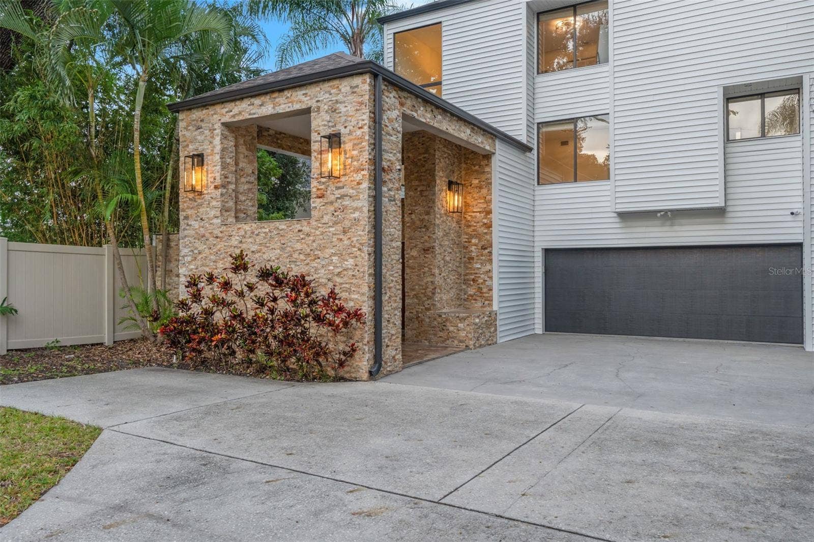 4035 N RIVER VIEW AVENUE, Tampa, FL 33607 4035 N RIVER VIEW AVENUE, Tampa, FL 33607
