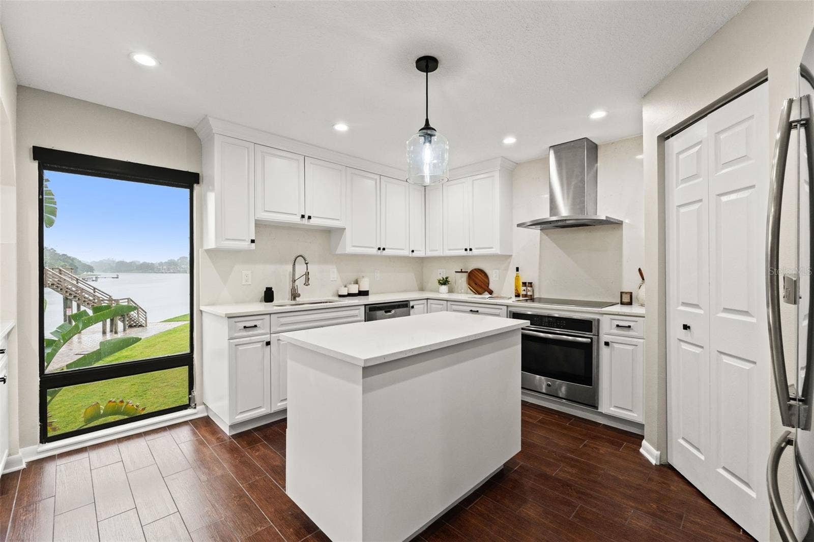 4035 N RIVER VIEW AVENUE, Tampa, FL 33607 4035 N RIVER VIEW AVENUE, Tampa, FL 33607