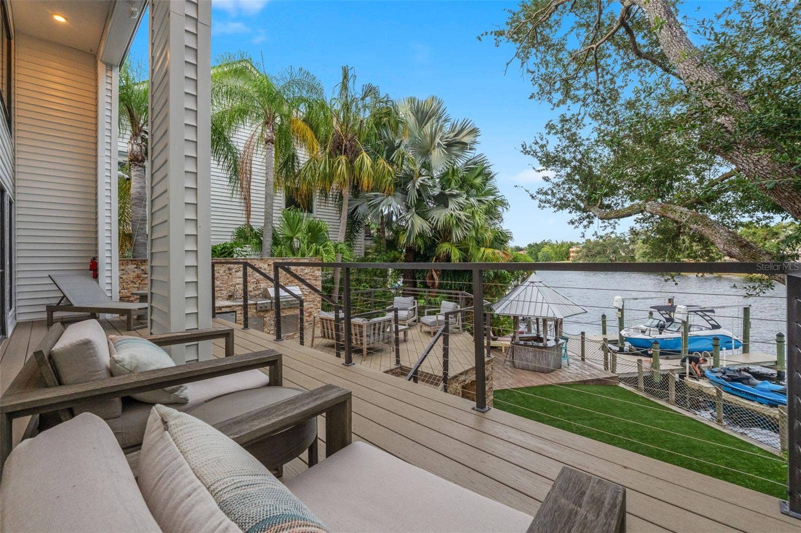 4035 N RIVER VIEW AVENUE, Tampa, FL 33607 4035 N RIVER VIEW AVENUE, Tampa, FL 33607