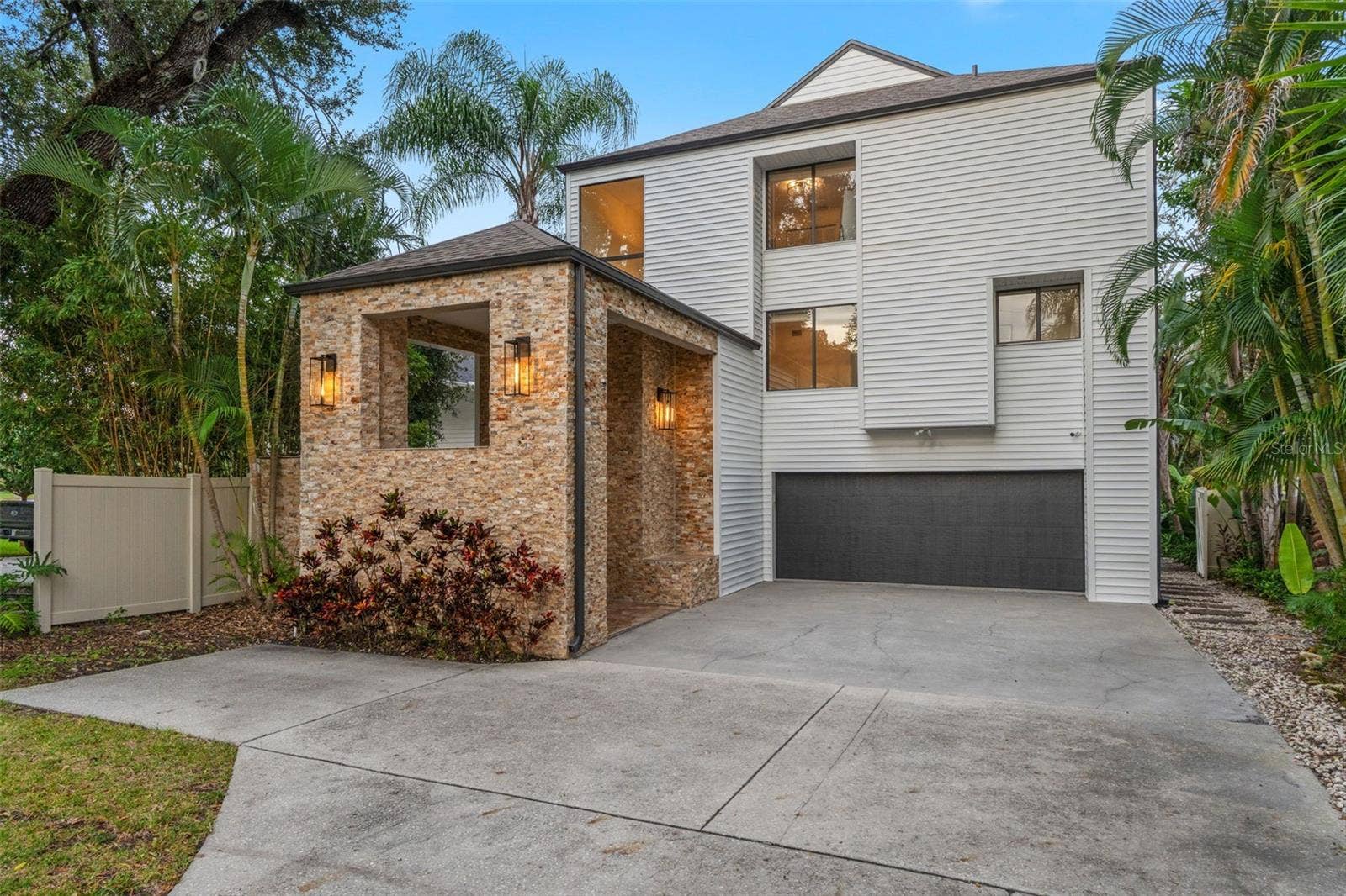 4035 N RIVER VIEW AVENUE, Tampa, FL 33607 4035 N RIVER VIEW AVENUE, Tampa, FL 33607