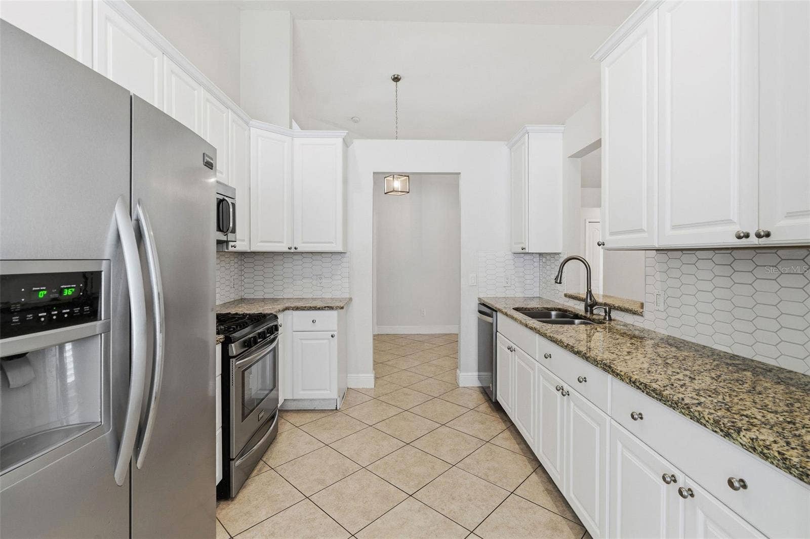 29002 OLD MARSH, Wesley Chapel, FL 33543 KITCHEN