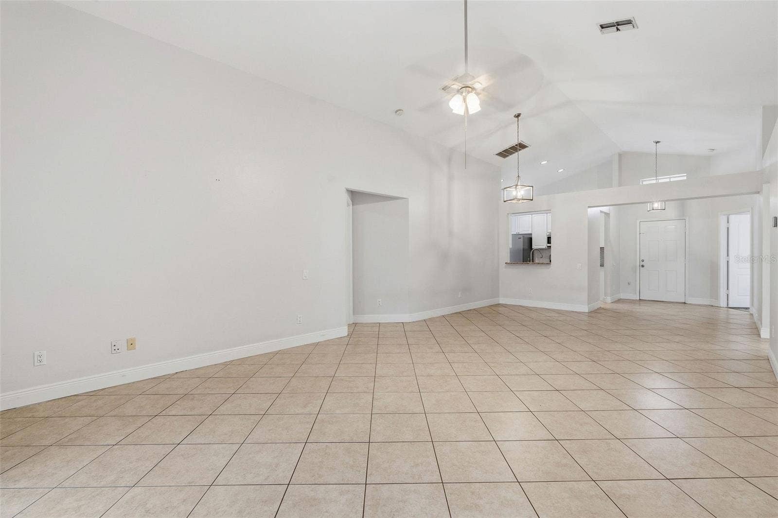 29002 OLD MARSH, Wesley Chapel, FL 33543 LIVING AND DINNING ROOM