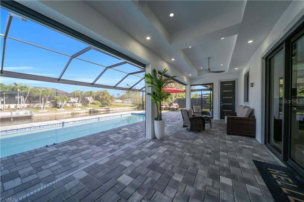 2127 SW 17TH PL, Cape Coral, FL 33991