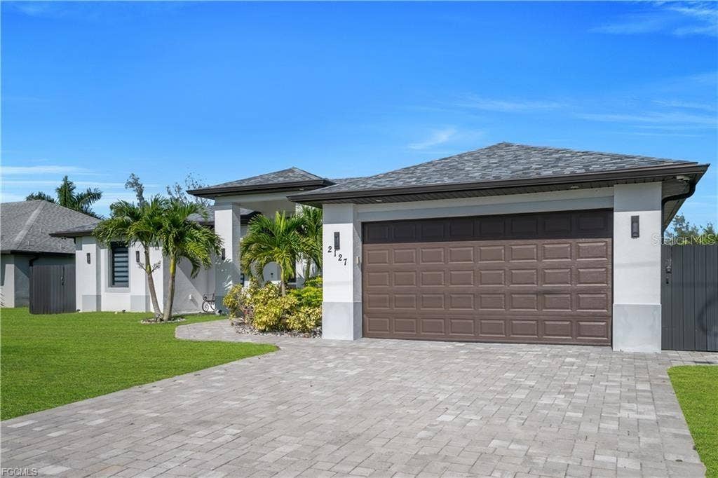 2127 SW 17TH PL, Cape Coral, FL 33991