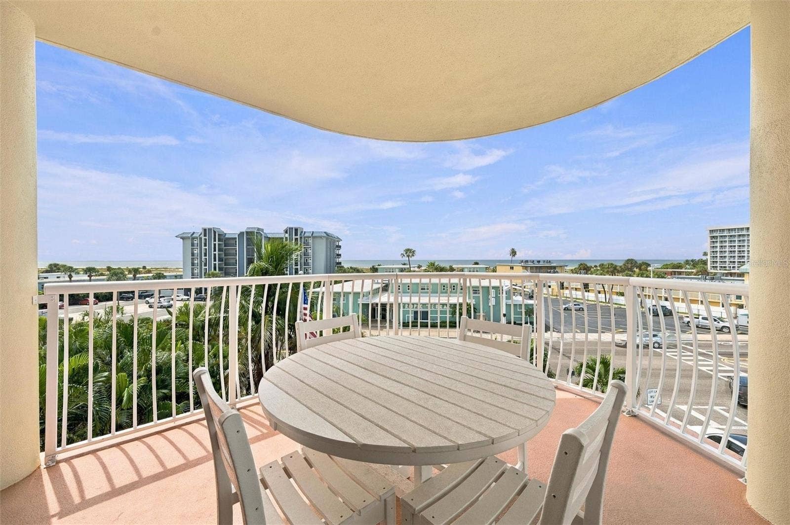 11605 GULF BOULEVARD, #408, Treasure Island, FL 33706