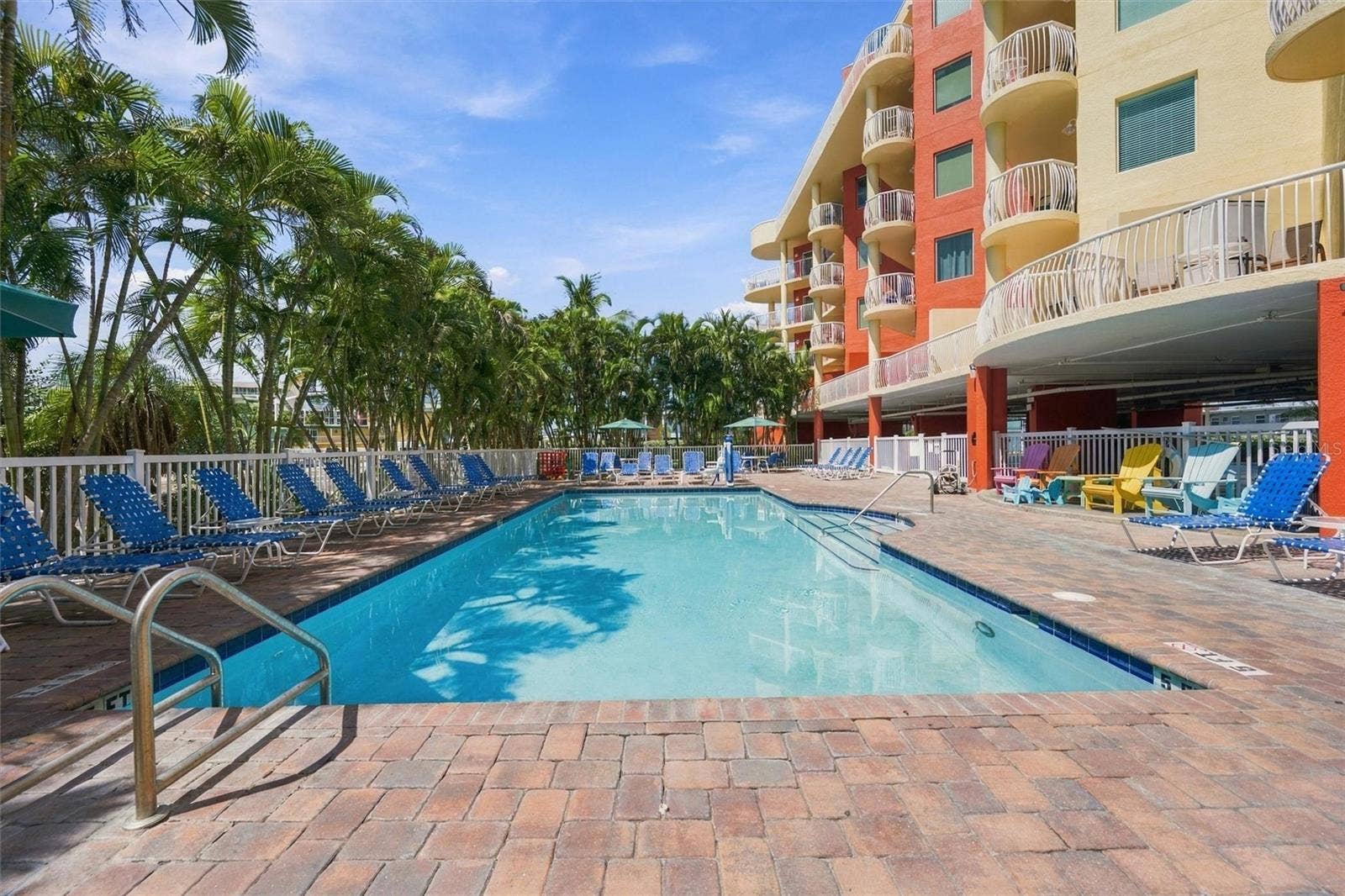 11605 GULF BOULEVARD, #408, Treasure Island, FL 33706