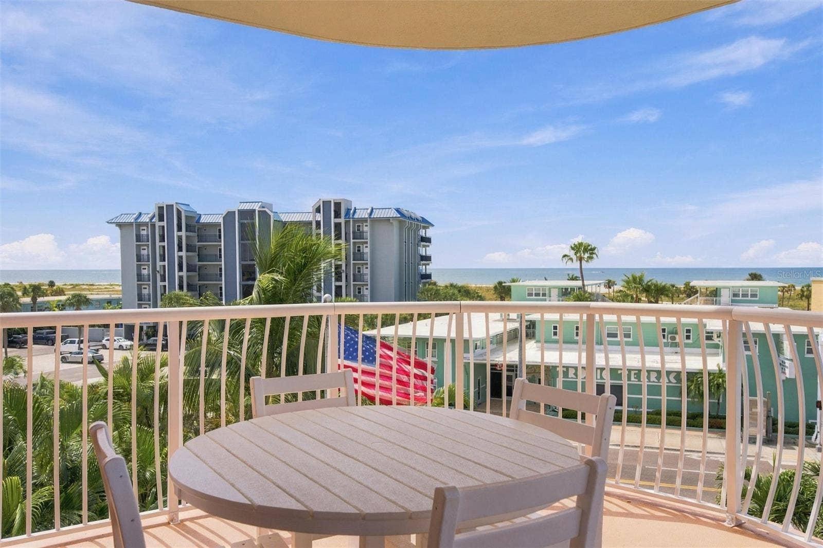 11605 GULF BOULEVARD, #408, Treasure Island, FL 33706