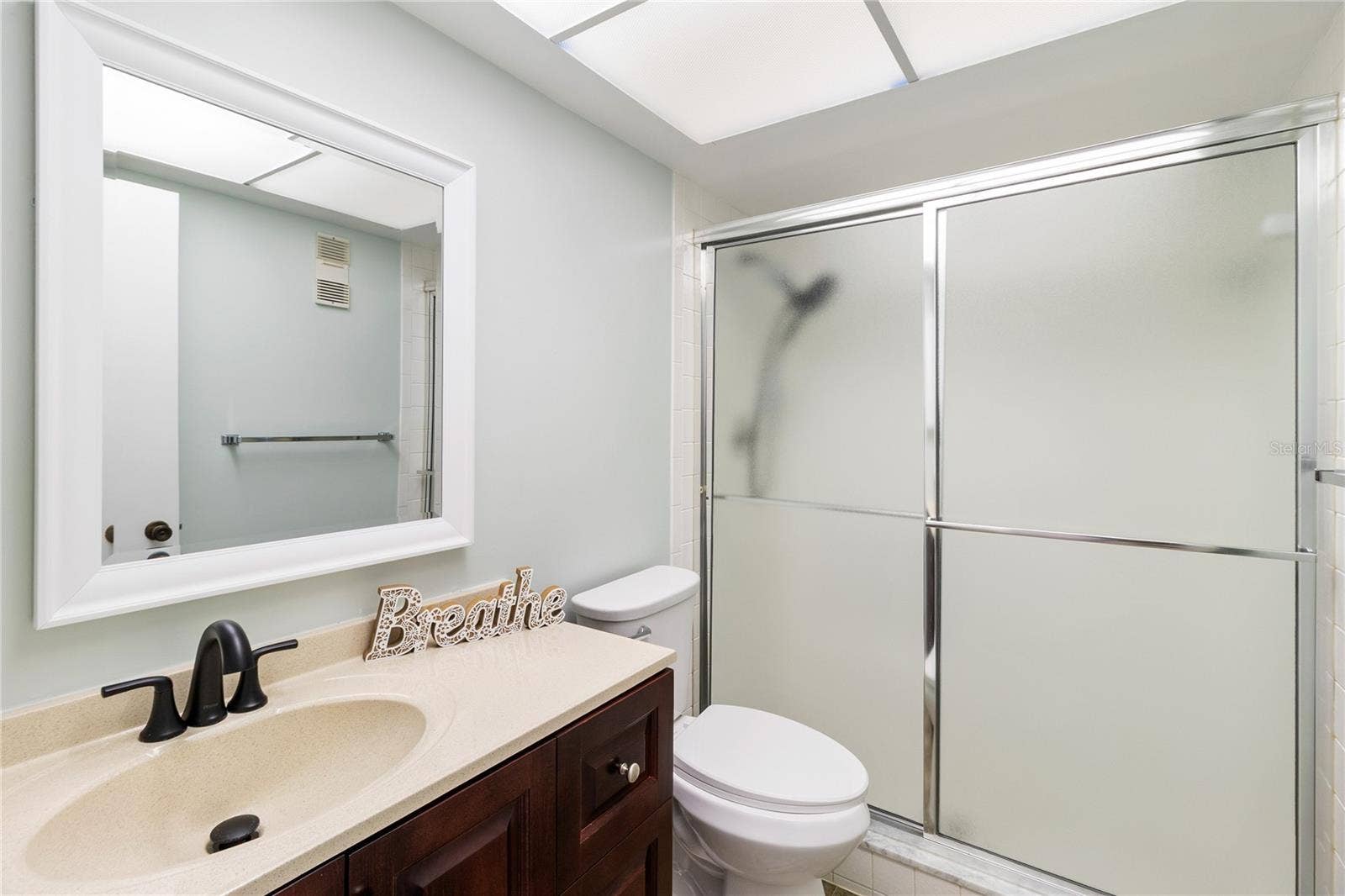2650 COUNTRYSIDE BOULEVARD, #F202, Clearwater, FL 33761 2650 COUNTRYSIDE BOULEVARD, #F202, Clearwater, FL 33761