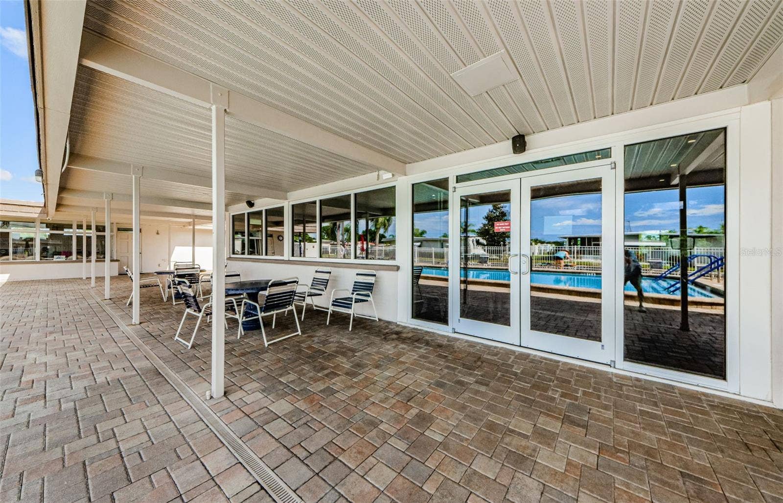 18 DRURY LANE, Tarpon Springs, FL 34689 18 DRURY LANE, Tarpon Springs, FL 34689