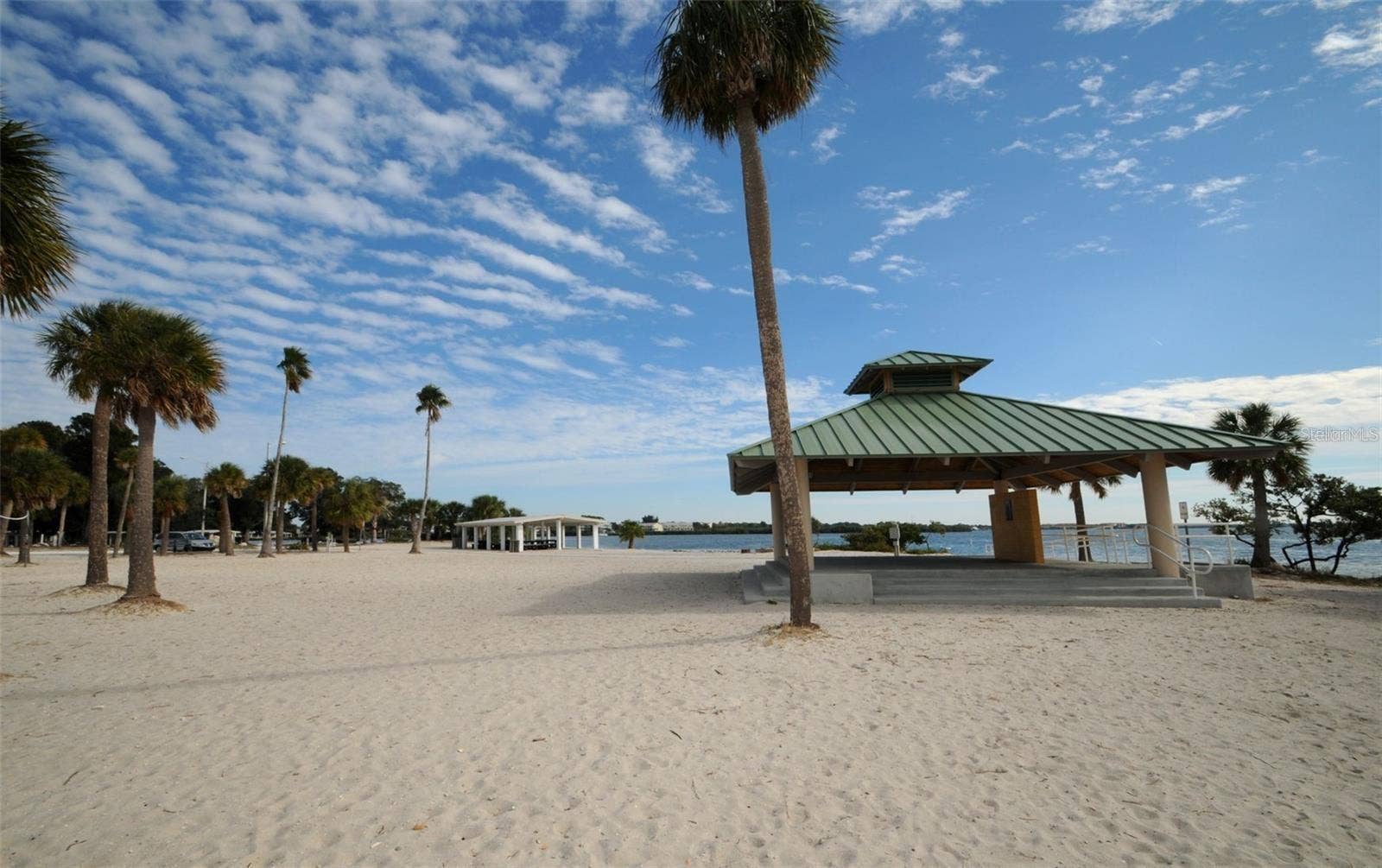 18 DRURY LANE, Tarpon Springs, FL 34689 18 DRURY LANE, Tarpon Springs, FL 34689