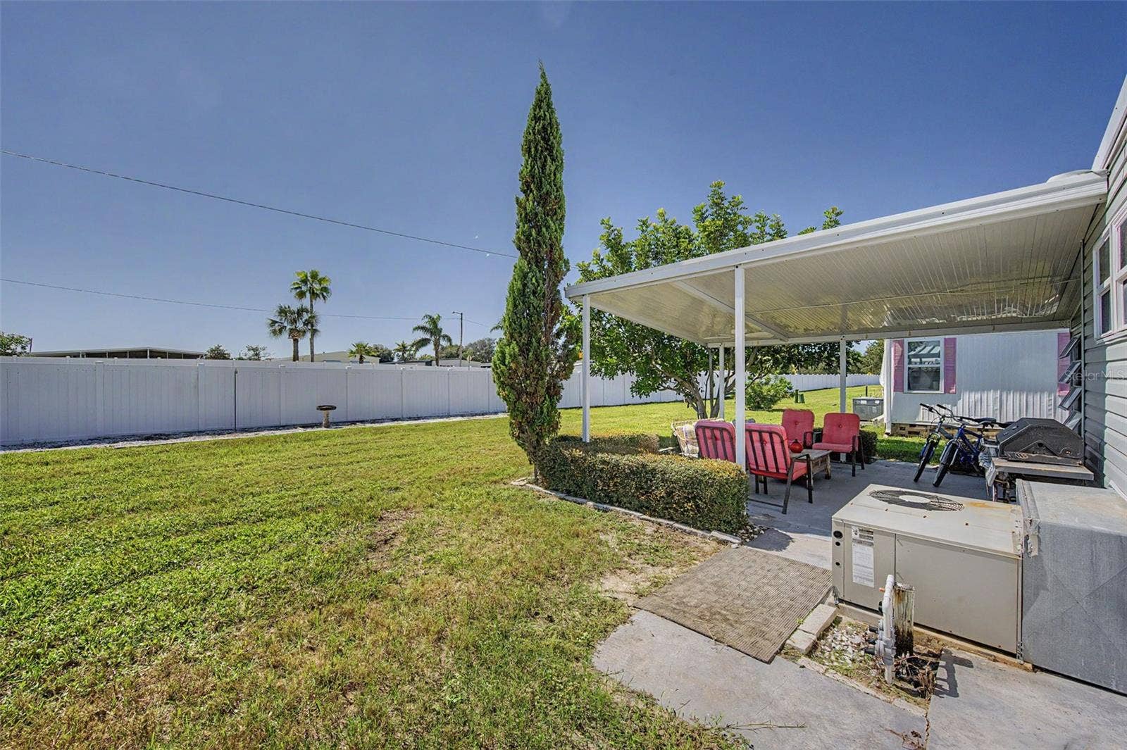 18 DRURY LANE, Tarpon Springs, FL 34689 18 DRURY LANE, Tarpon Springs, FL 34689