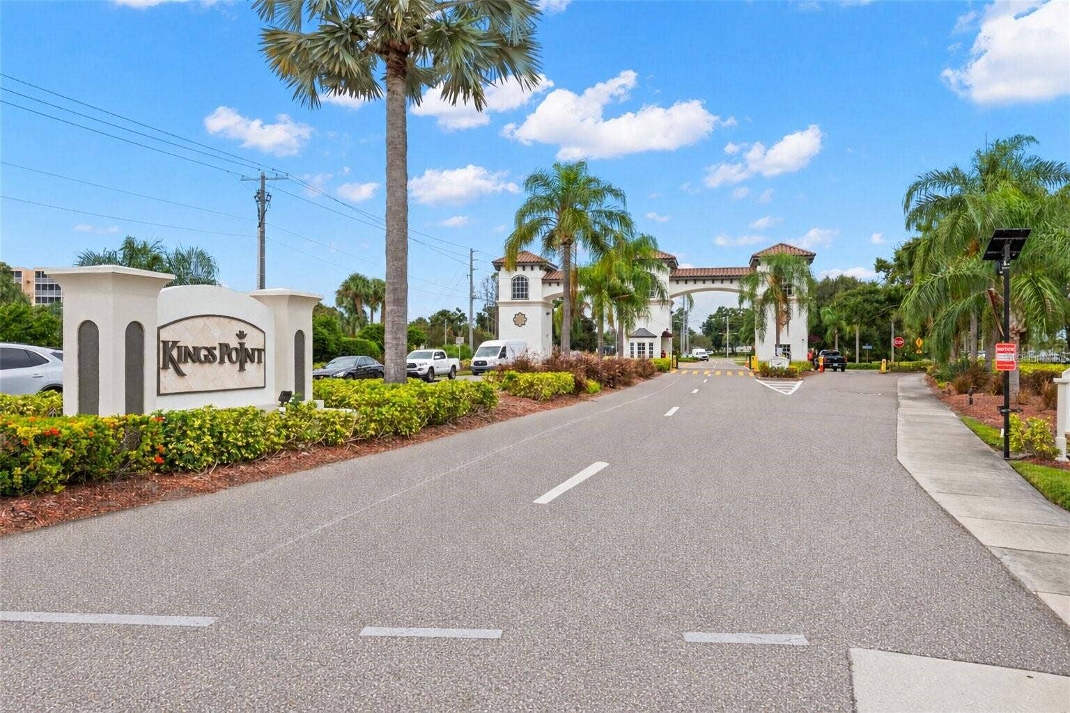 2057 INVERNESS GREENS DRIVE, Sun City Center, FL 33573 Kings Point Guarded Entry