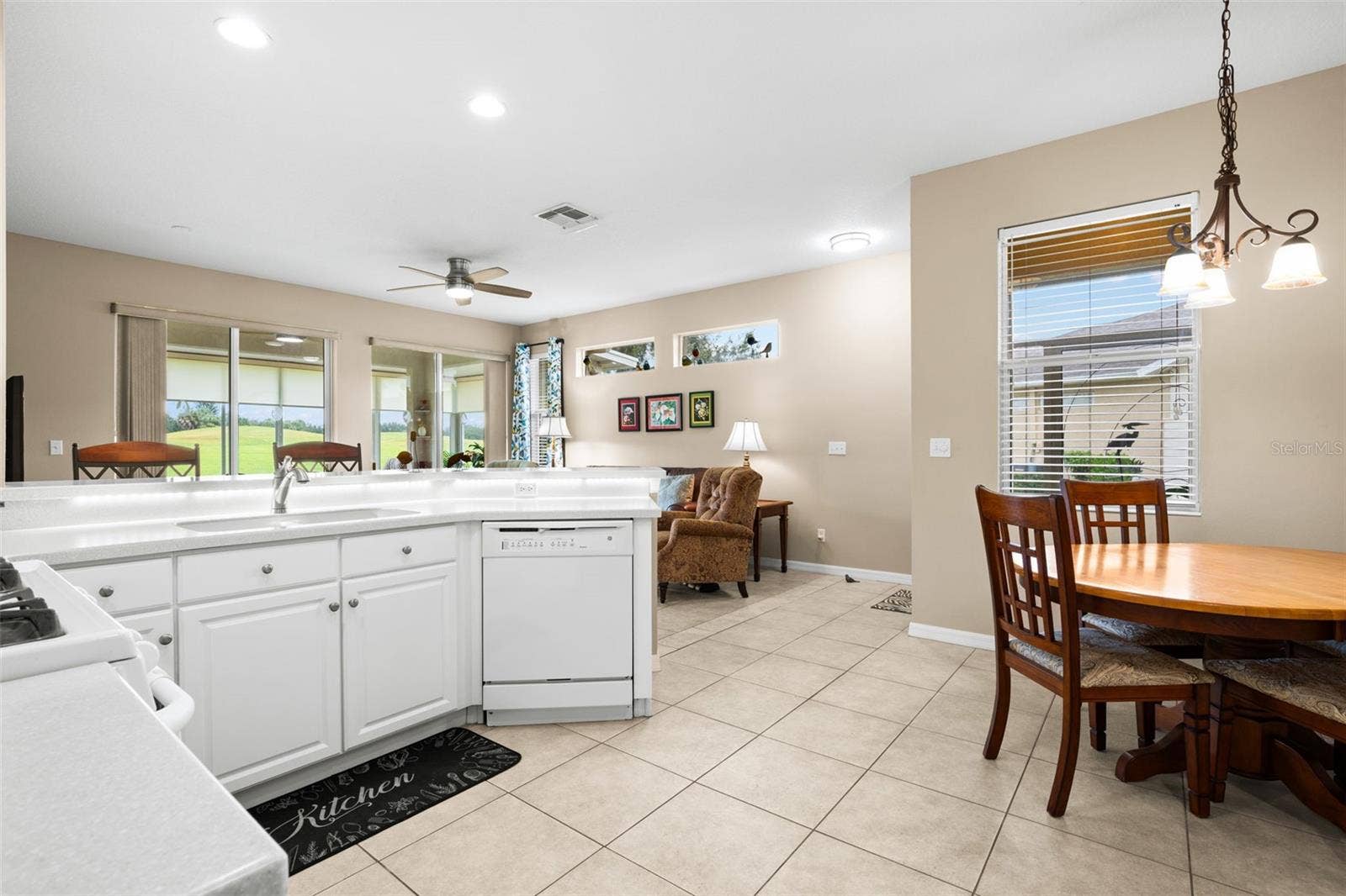 2057 INVERNESS GREENS DRIVE, Sun City Center, FL 33573 Kitchen