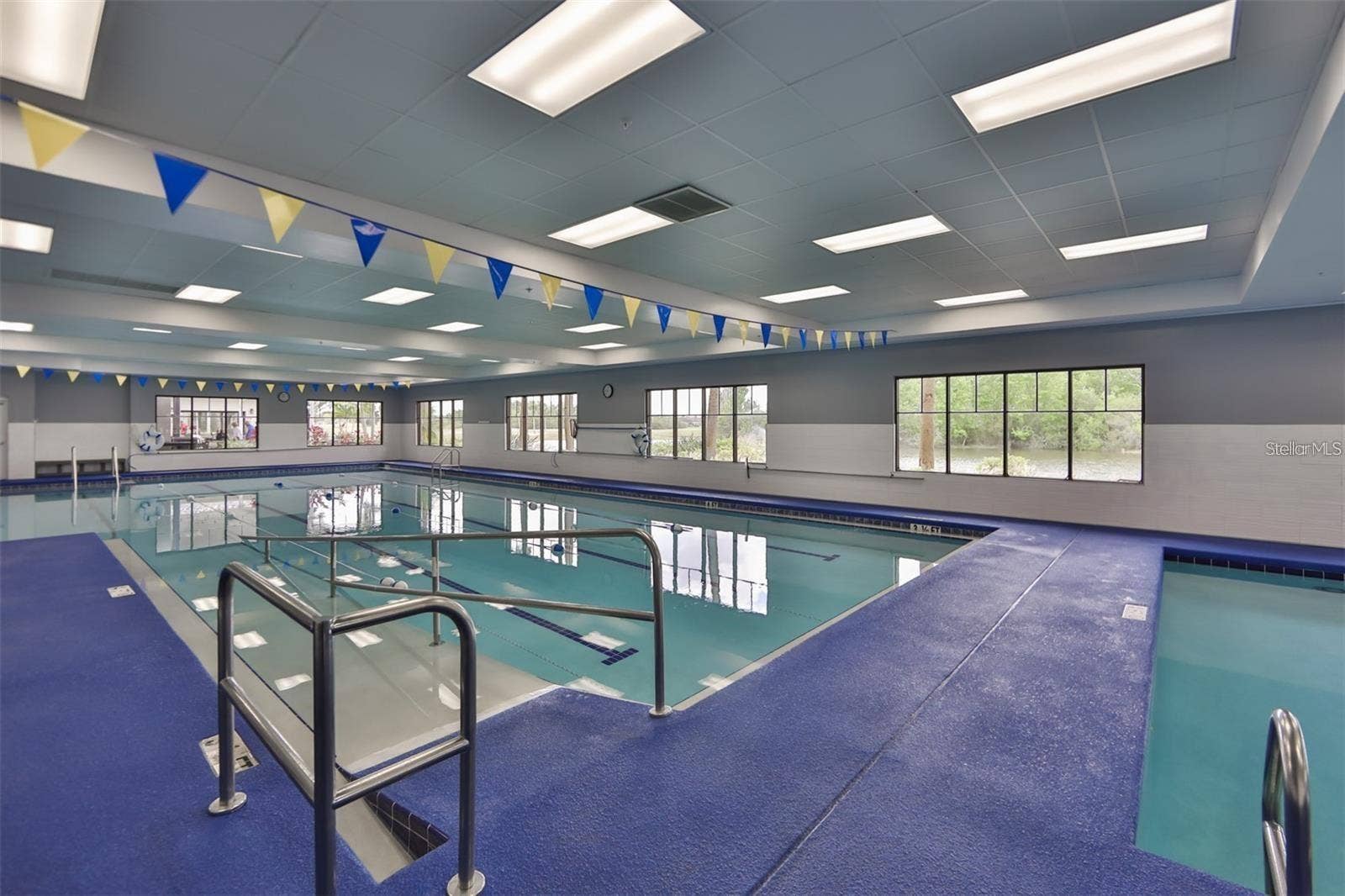 2057 INVERNESS GREENS DRIVE, Sun City Center, FL 33573 South Clubhouse - Interior Pool