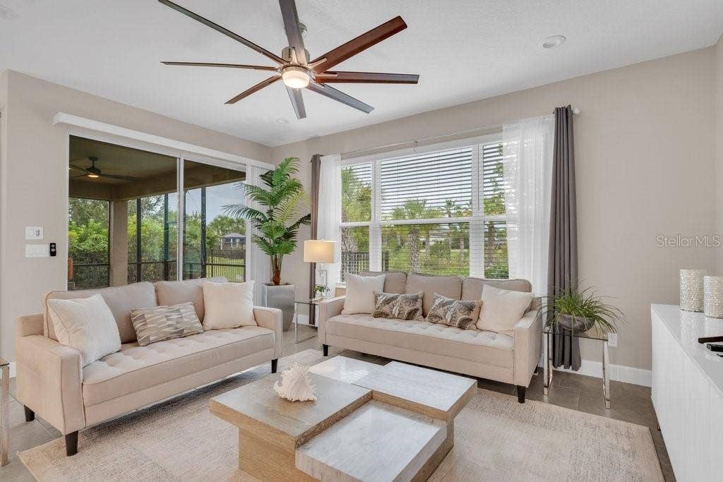 15479 SANTA POLA DRIVE, Wimauma, FL 33598 15479 SANTA POLA DRIVE, Wimauma, FL 33598