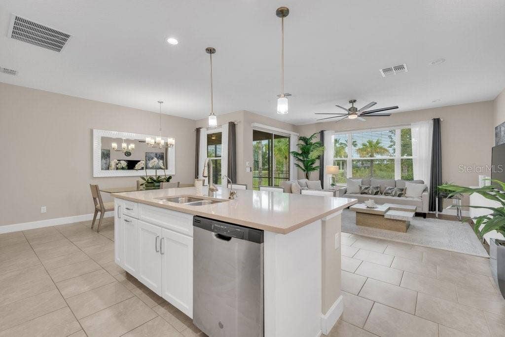 15479 SANTA POLA DRIVE, Wimauma, FL 33598 15479 SANTA POLA DRIVE, Wimauma, FL 33598