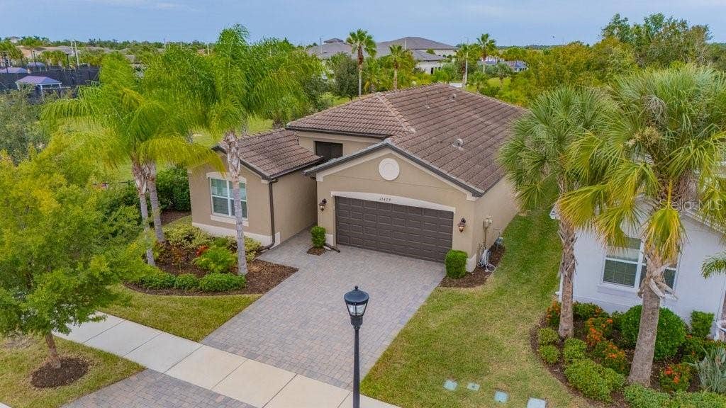 15479 SANTA POLA DRIVE, Wimauma, FL 33598 15479 SANTA POLA DRIVE, Wimauma, FL 33598