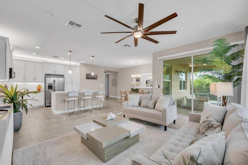 15479 SANTA POLA DRIVE, Wimauma, FL 33598 15479 SANTA POLA DRIVE, Wimauma, FL 33598