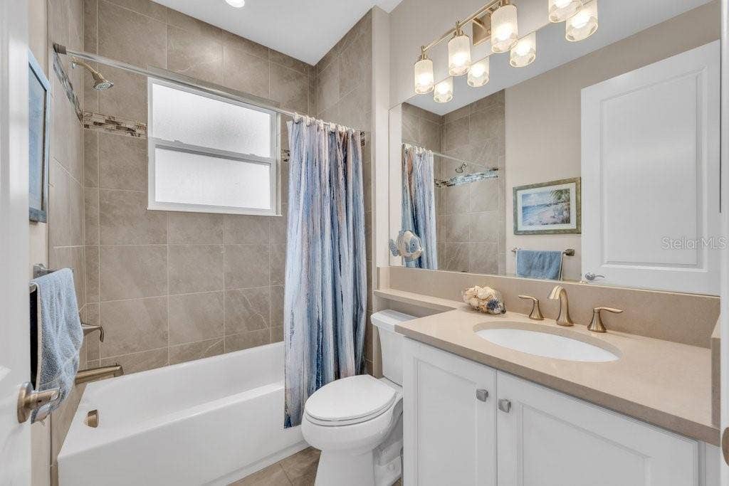 15479 SANTA POLA DRIVE, Wimauma, FL 33598 15479 SANTA POLA DRIVE, Wimauma, FL 33598